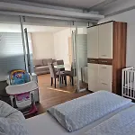 Apartment, 3375 Krummnussbaum An Der Donau