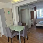 Apartment, 3375 Krummnussbaum An Der Donau