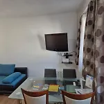 Apartment, 3375 Krummnussbaum An Der Donau *