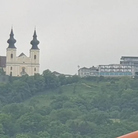 Apartment Krummnussbaum An Der Donau, Naehe Donauradweg & Wachau Krumnussbaum