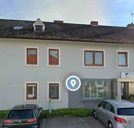 Apartment, 3375 Krummnussbaum An Der Donau Διαμέρισμα Krumnussbaum