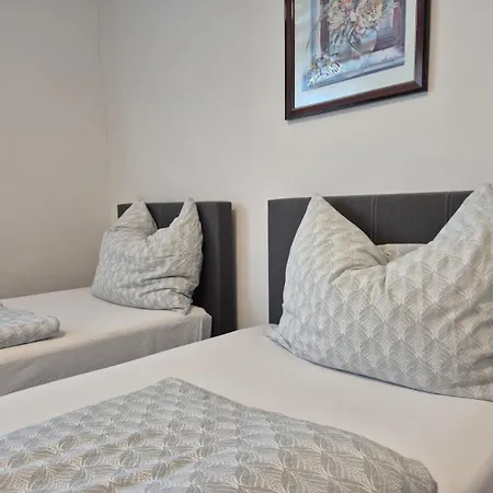 Apartment Krummnussbaum An Der Donau, Naehe Donauradweg & Wachau Krumnussbaum