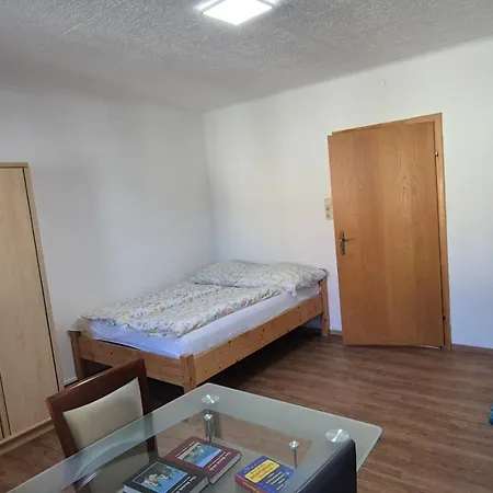 Apartment, 3375 Krummnussbaum An Der Donau Apartman *