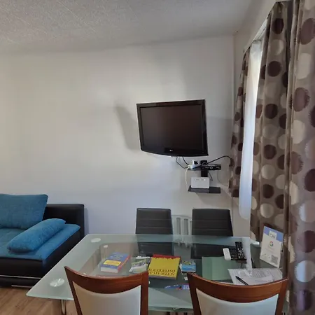 Apartment, 3375 Krummnussbaum An Der Donau *