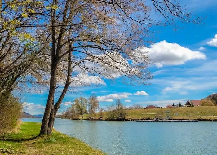 Apartment, 3375 Krummnussbaum An Der Donau